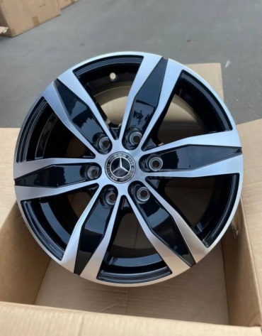 Rainbow Mercedes 2055 7x16/6x130 D84.1 ET50 4 диска черный, серебристый