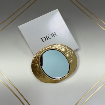 Dior зеркало карманное 7 см