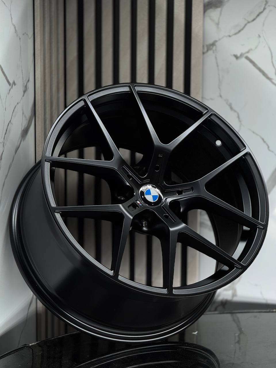 Top Grade BMW FB124-20 8.5/9.5x20/5x112 D66.6 ET38 4 диска черный матовый, черный