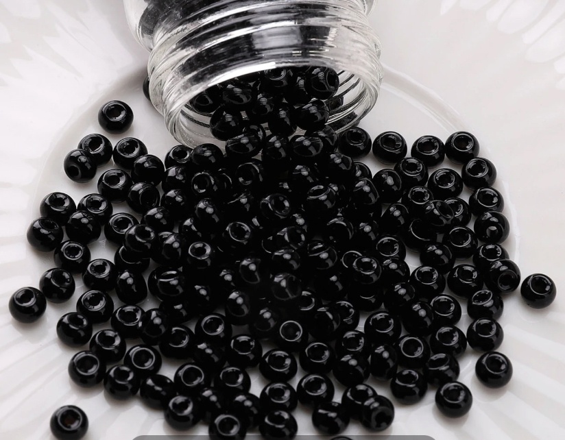 Бисер Bis 748 GR размер:8/0 черный 20 г