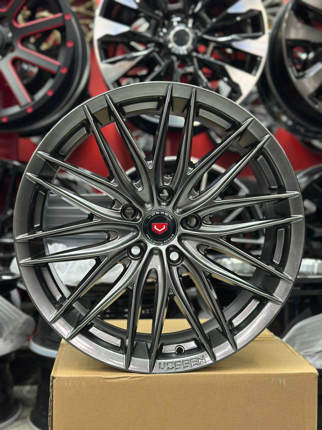 RNO 2078 hb 7.5x17/5x114.3 D67.1 ET35 4 диска графит