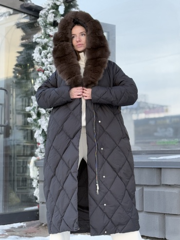 Пуховик черный