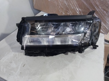 Блок фара Lc300