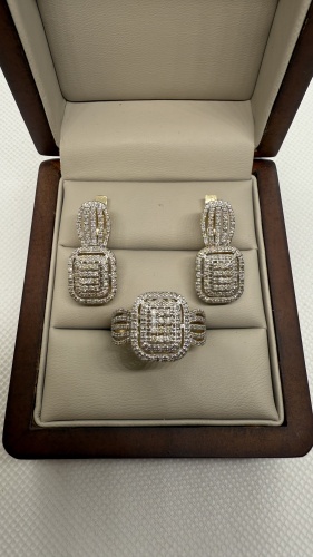 Bi gold S99 вес 10.86 г золото, бриллиант