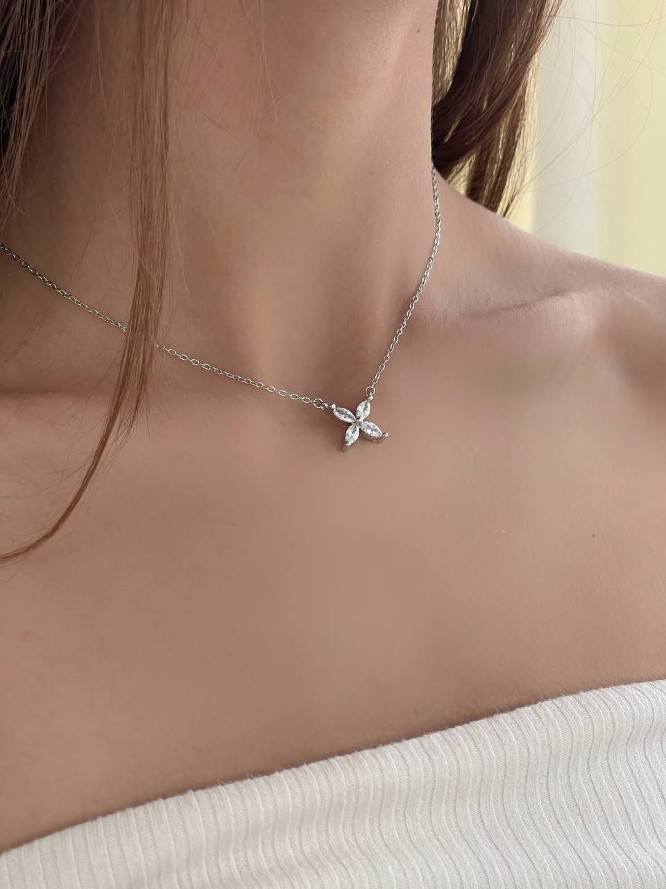 Колье aru Колье, кулон, цепь, куміс, серебро 925, молодежный, модный, подарок жене длина 45 см вес 3 г серебро, фианит