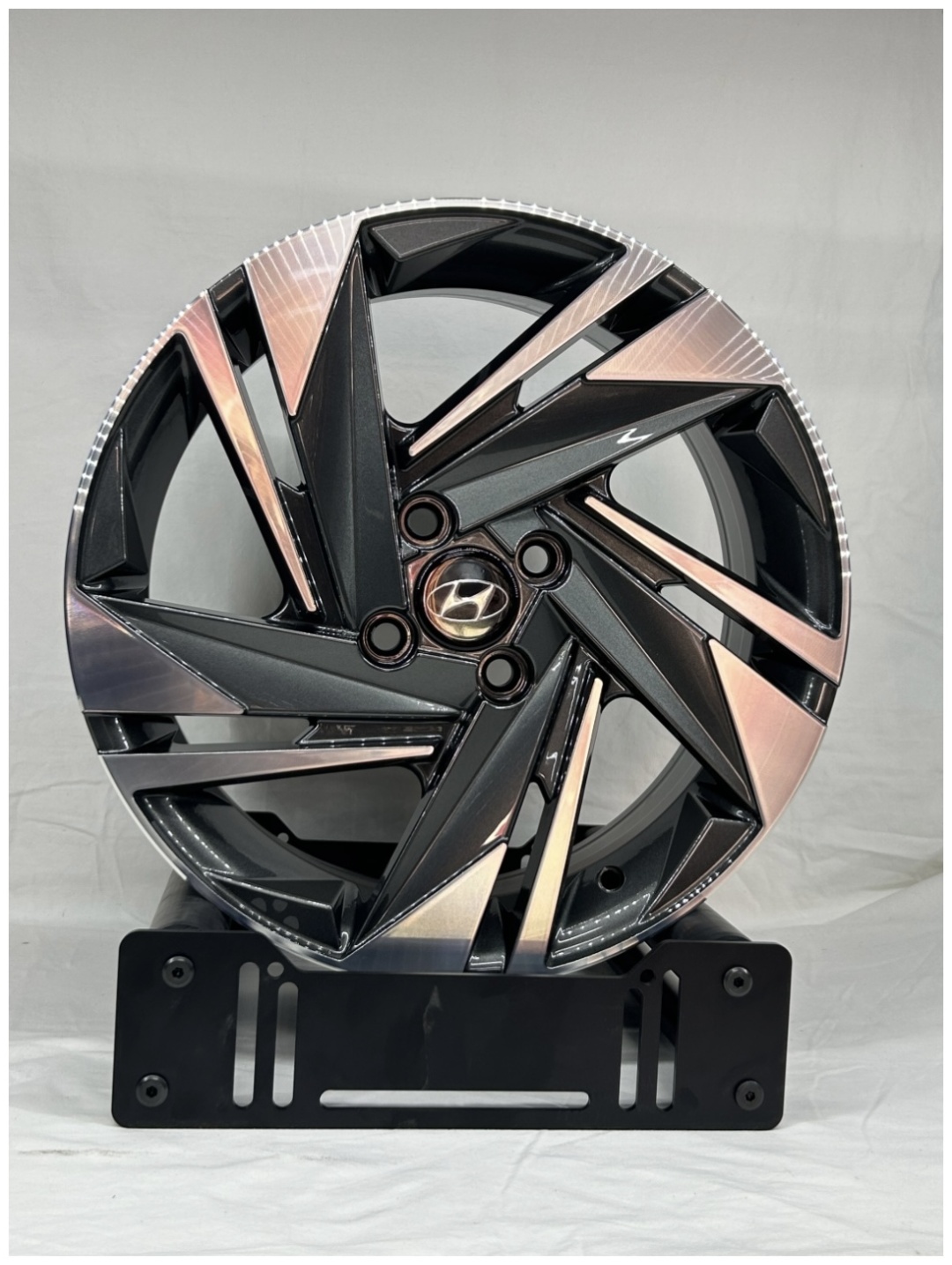 LKN Lkn220 6.5x16/4x100 D54.1 ET45 4 диска серебристый, графит