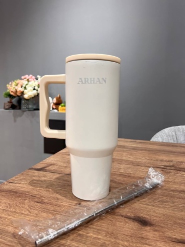 Термокружка ARHAN 0001 1.2 л бежевый