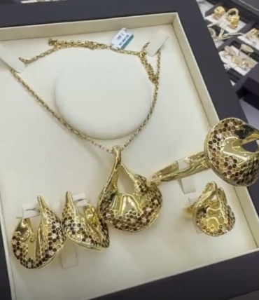 DN Jewelry 20464 вес 20.8 г золото, без вставок