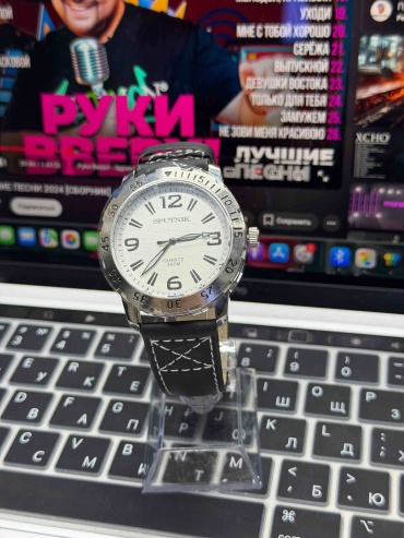 Кварцевые Sputnik 39391 нержавеющая сталь
