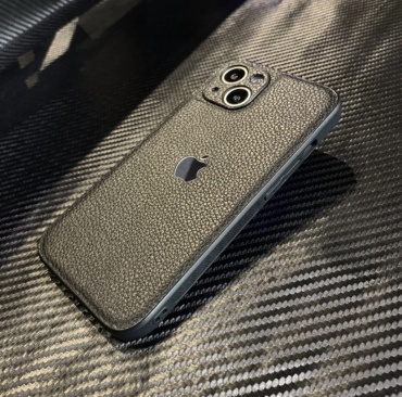 Чехол MarJeDi для Apple iPhone 13 черный