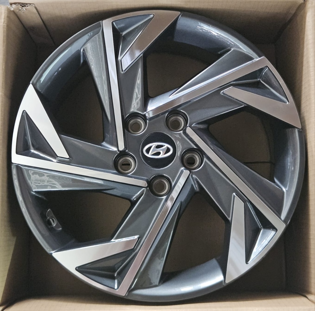 Fonyee H3317F 7x17/5x114.3 D67.1 ET49 4 диска графит