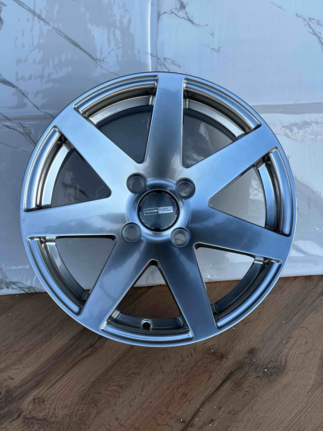 PDW SG7037 6.5x14/4x100 D67.1 ET20 4 диска графит