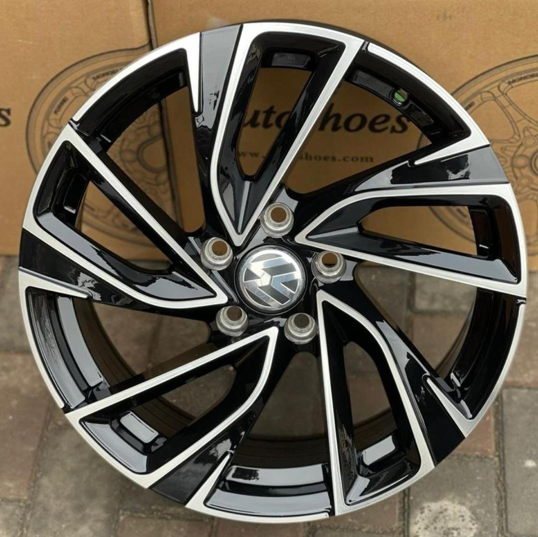 VAG Passat tiguan 7x17/5x112 D57.1 ET45 4 диска черный, серебристый