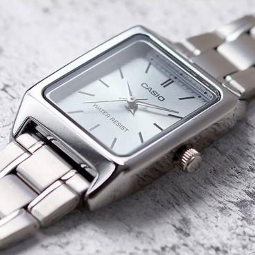 Кварцевые CASIO UM Casio LTP-V007D-2EUDF нержавеющая сталь
