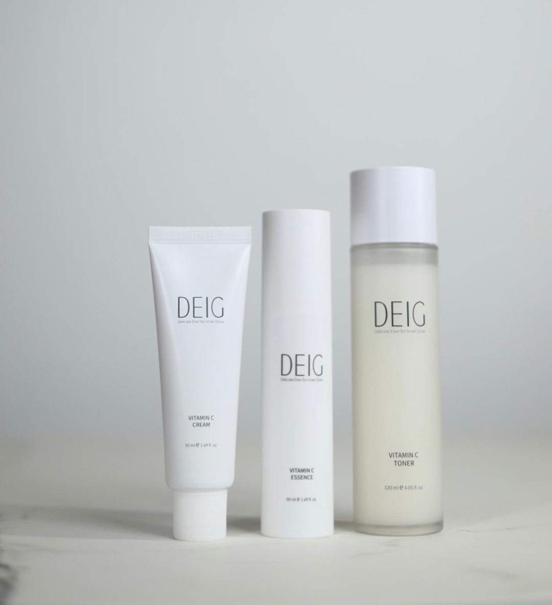 DEIG Сет для осветления DEIG Vitamin C: Тонер + Эссенция + Крем набор по уходу за лицом для женщин