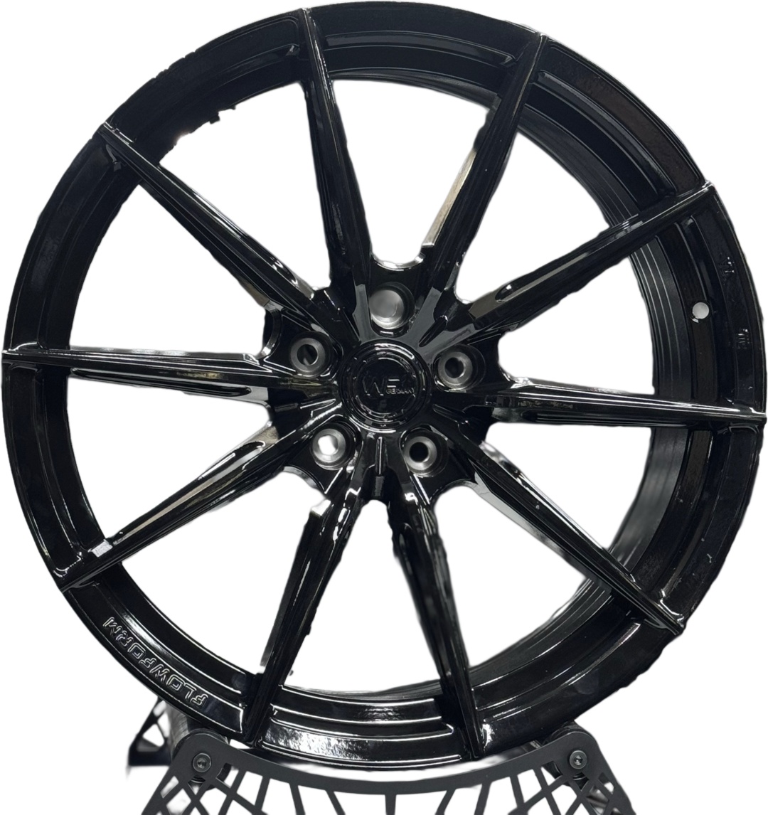 Wheels XF005 7.5x17/5x114.3 D73.1 ET35 4 диска черный