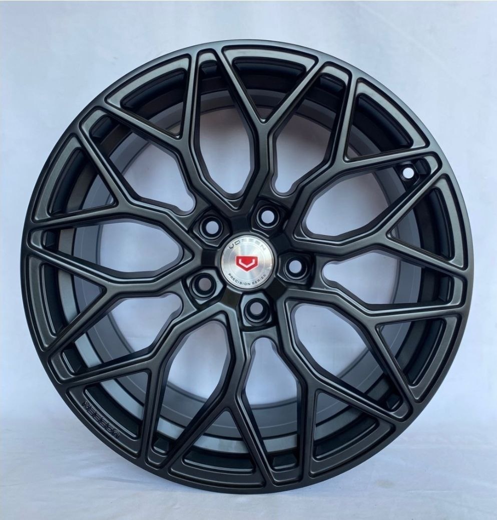 RNO TGTT99 7.5x17/5x114.3 D67.1 ET35 4 диска черный