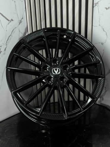 Changan uni-v 246 8x19/5x114.3 D60.1 ET46 4 диска черный