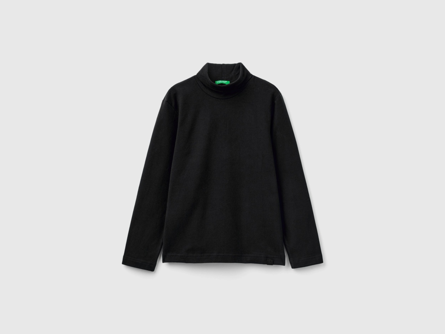 UNITED COLORS OF BENETTON 3DKEC202O черный