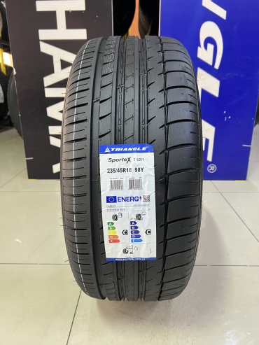 Triangle SPORTEX TH201 235/45 R18 98 Y без шипов