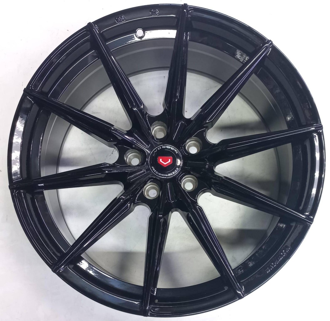 RNO RNO 3408 8.5/9.5x19/5x114.3 D73.1 ET35.38 4 диска черный