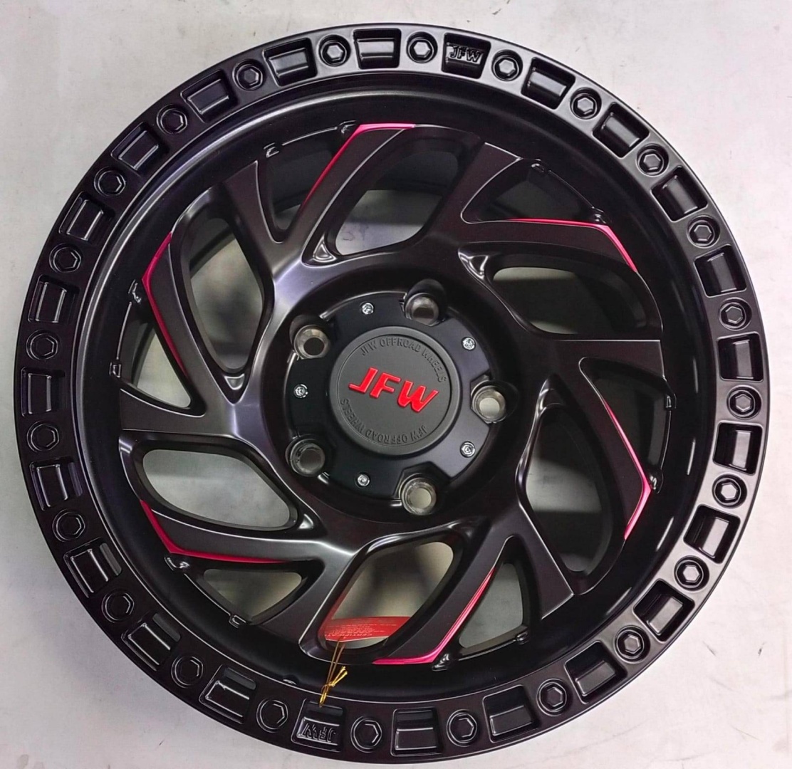 Toyota Toyota 12233 8.5x18/5x150 D110.1 ET12 4 диска черный, красный