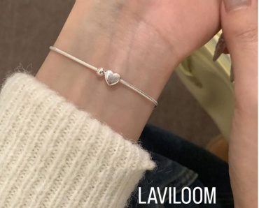 LAVILOOM 16+4cm длина 20 см, вес 3.9 г серебро, сплав покрытый серебром 925, плетение снейк