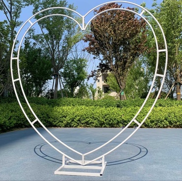 Каркас для фотозоны Каркас сердечка 2х2 2х2