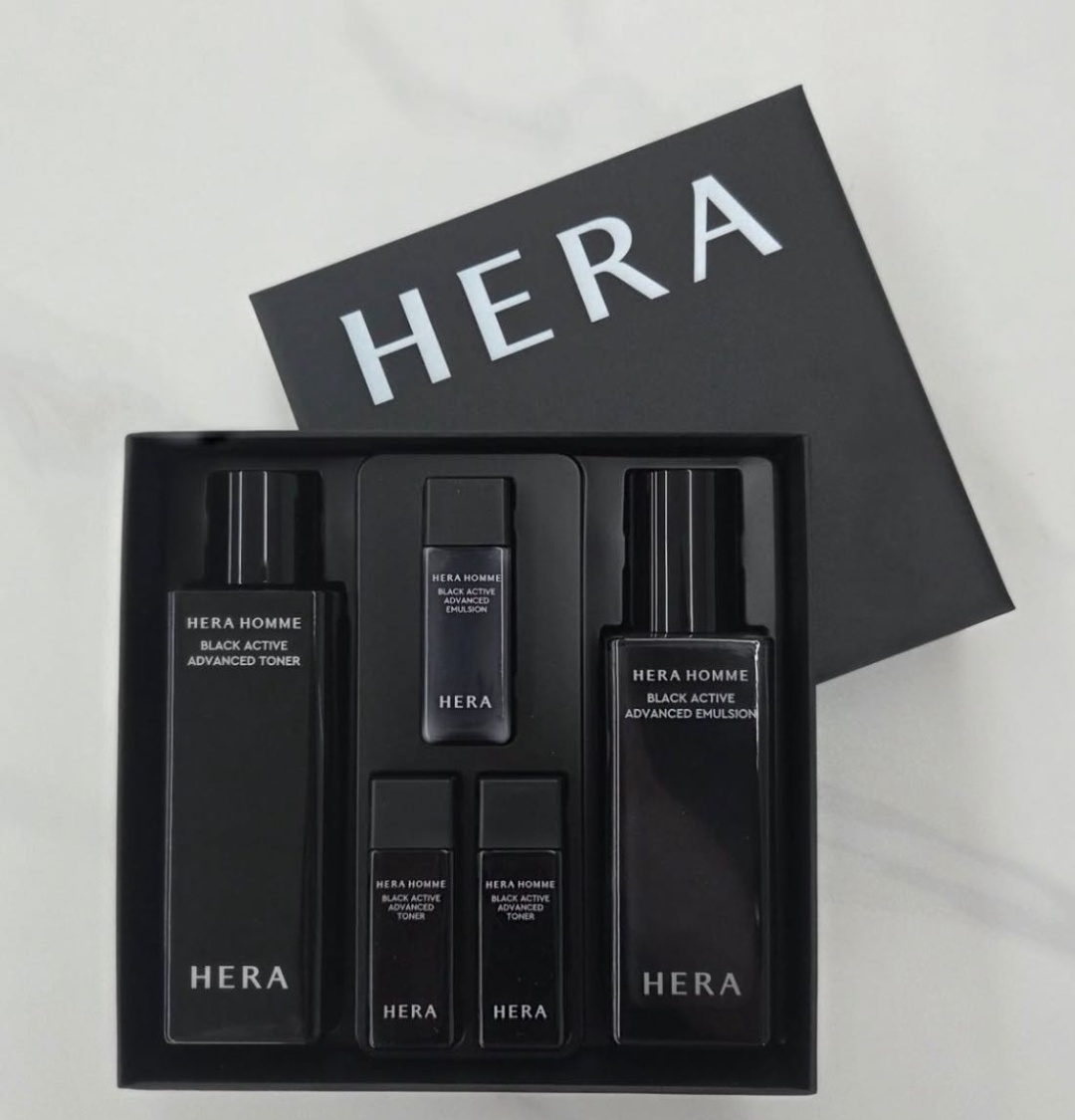HERA Homme Black Active 2pcs Special Set набор по уходу за лицом для мужчин
