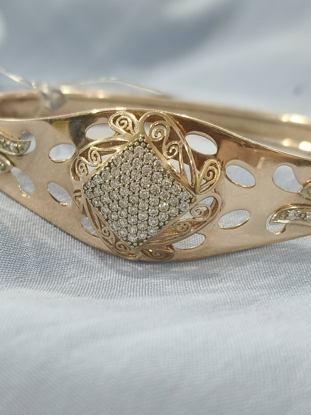 Gulmira Silver Алтын білезік длина 19 см, вес 12.69 г золото, плетение обод