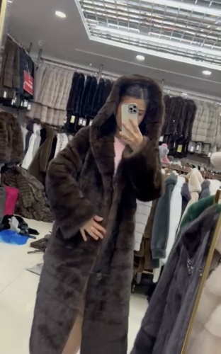 Шуба коричневый