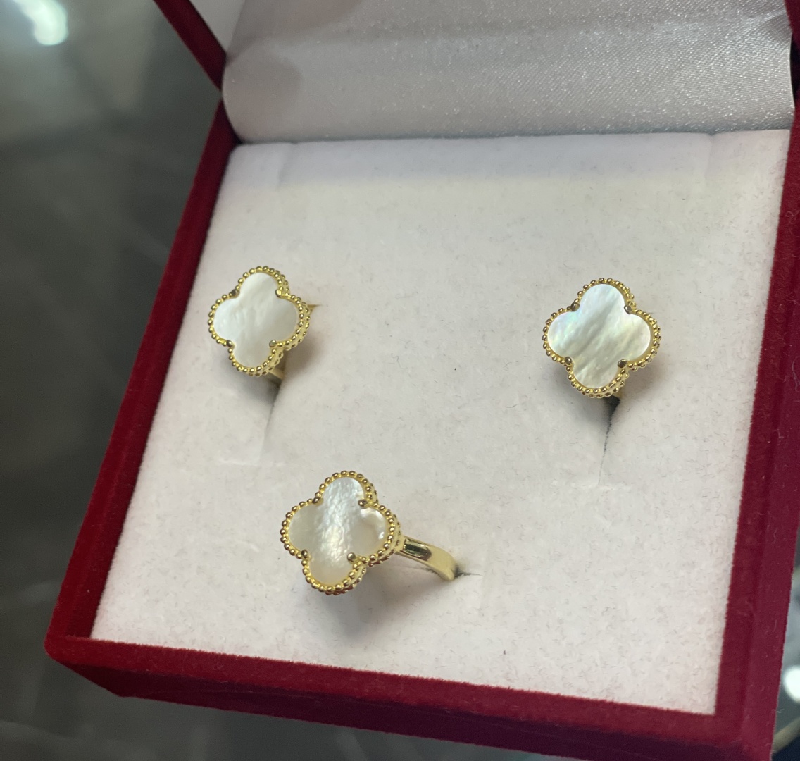 Серебряная Күміс комплект, күміс набор, трендовый комплект вес 8.53 г серебро, без вставок