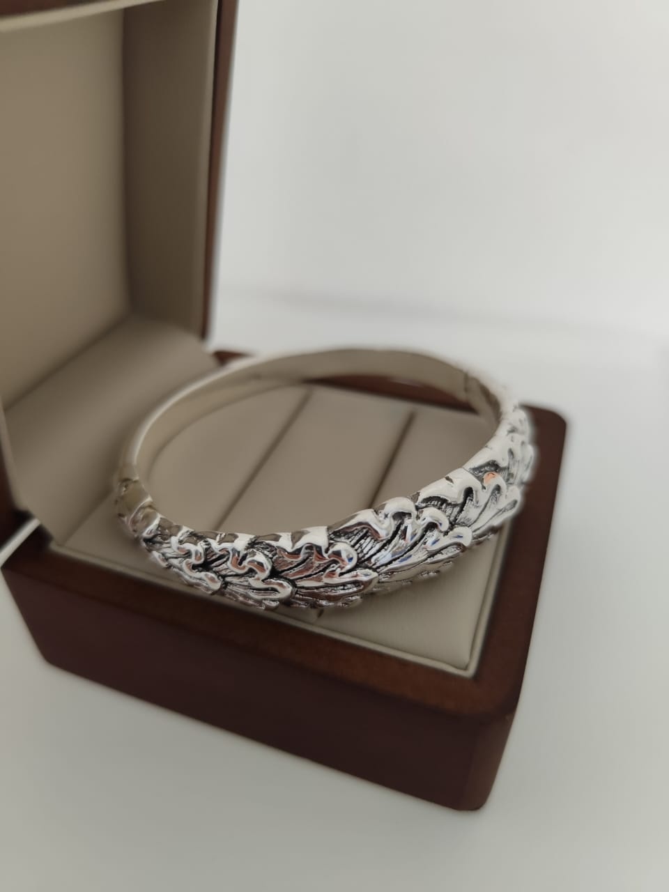 BEST JEWELER 353534264 длина 20 см, вес 13.54 г серебро, плетение отсутствует