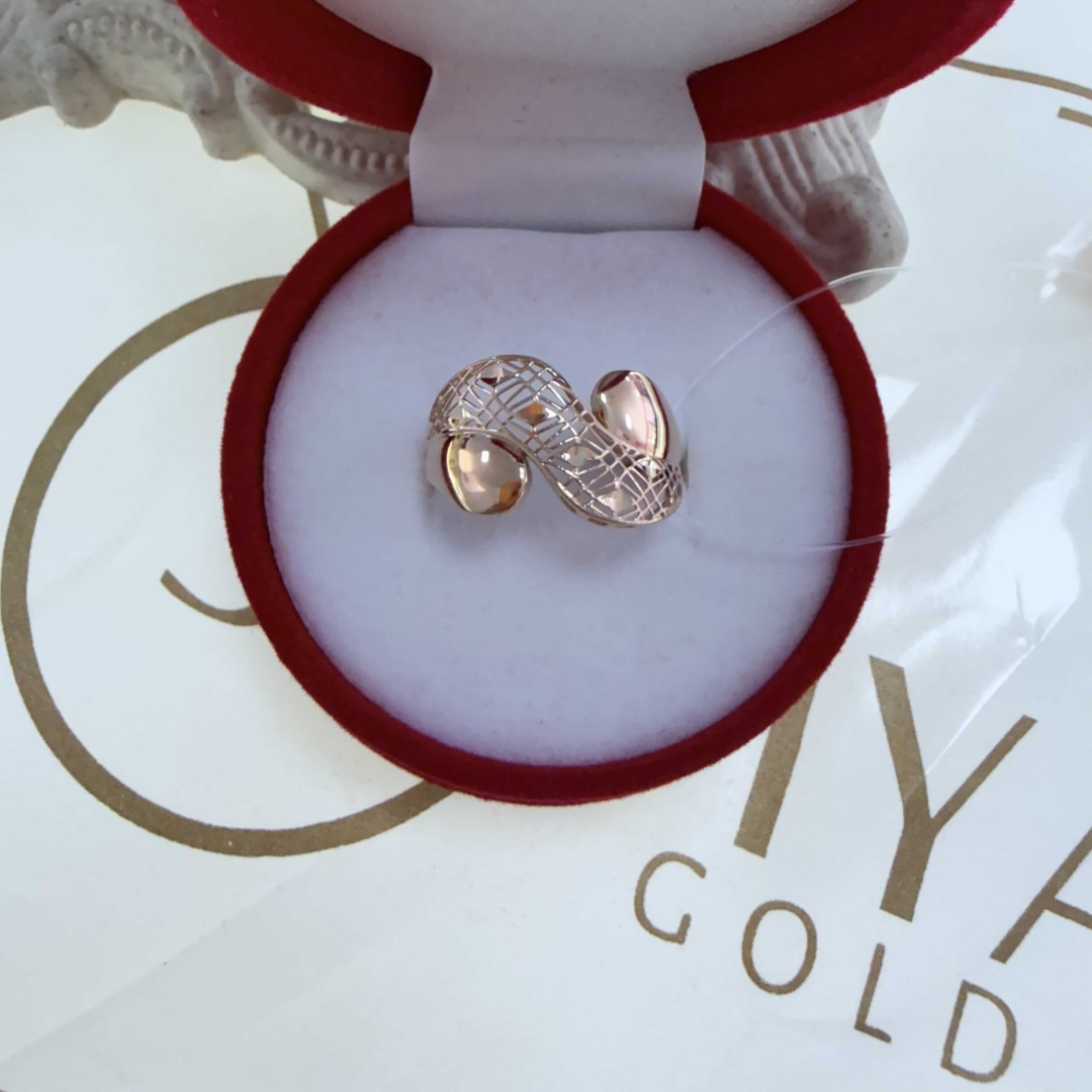 Кольцо SADIYA 359468082 размер 18 вес 1.51 г золото, без вставок
