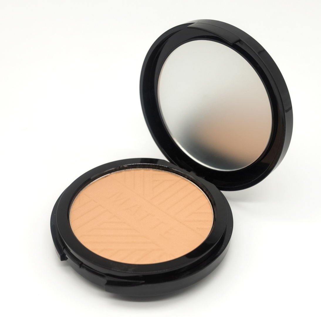 Пудра Ushas Матирующая пудра с контролем жирности/Matte Oil Control Pressed Powder SPF 30+ сухая 01 бежевый