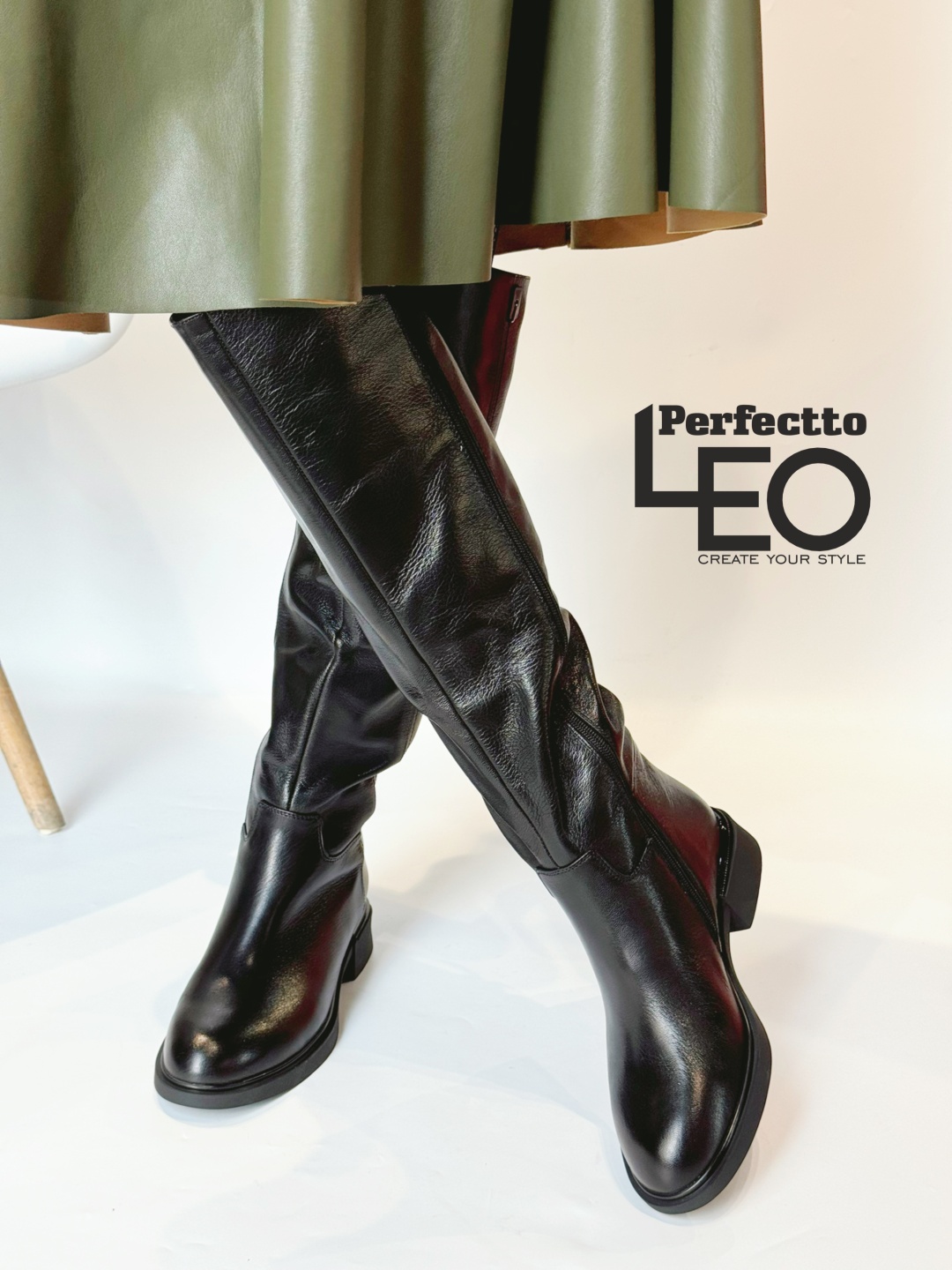 Сапоги LEO черный