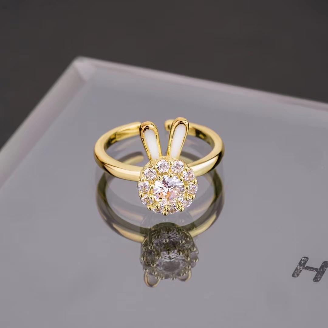Кольцо ACCESSORIZE Enigma bunny ring размер регулируемый бижутерный сплав, стразы