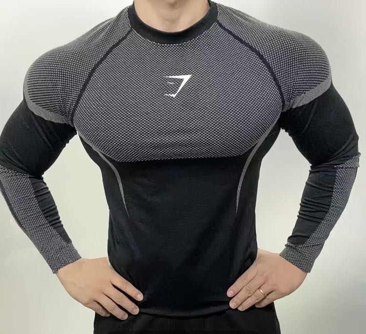 Спортивный костюм серый