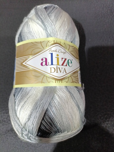 Моток Alize Diva Batik 1900 350 м 100 г