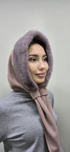 Капор SemiFur размер универсальный, пудра