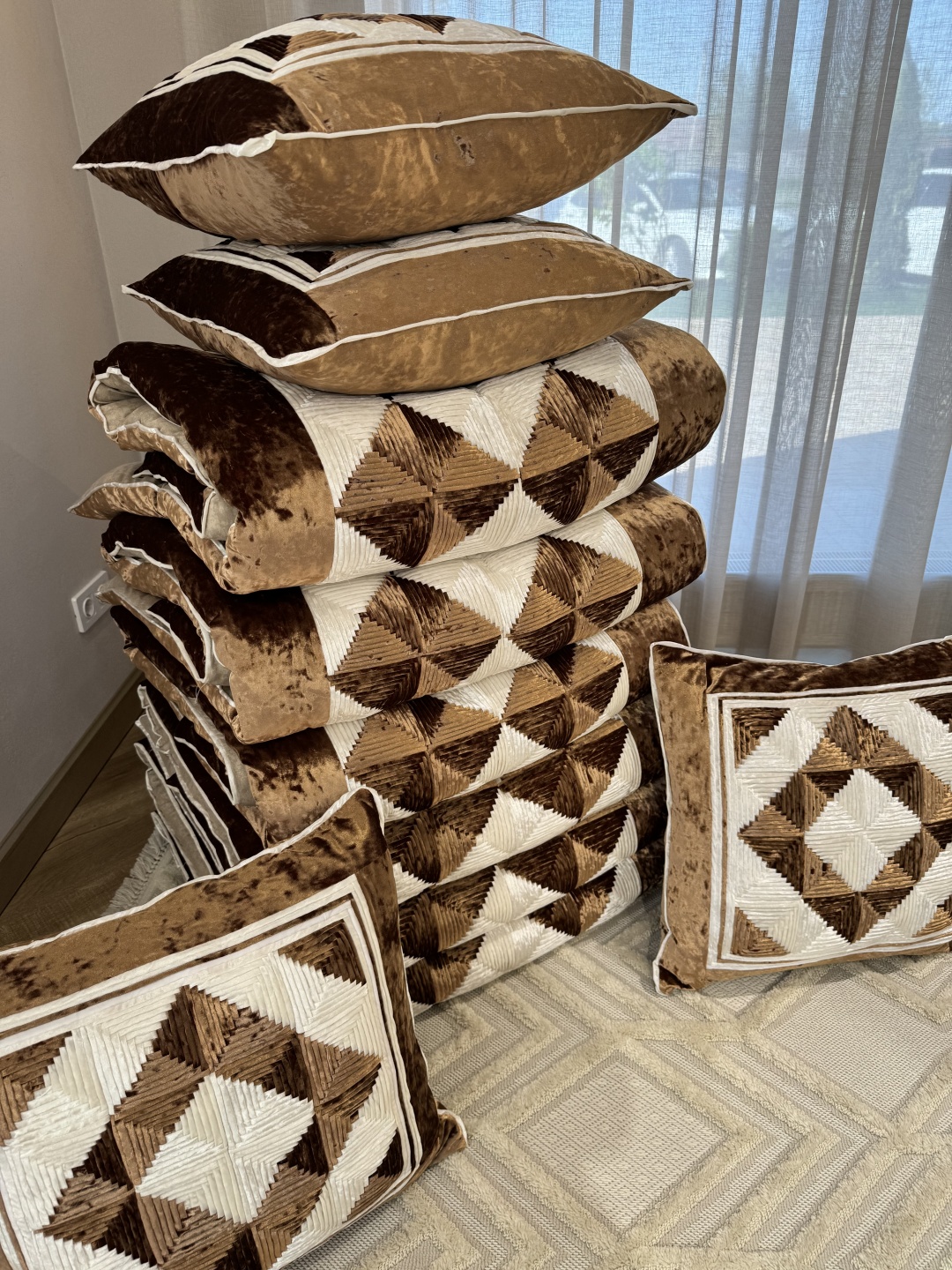 Комплект корпе с подушками 230x80 см, вата, золотистый