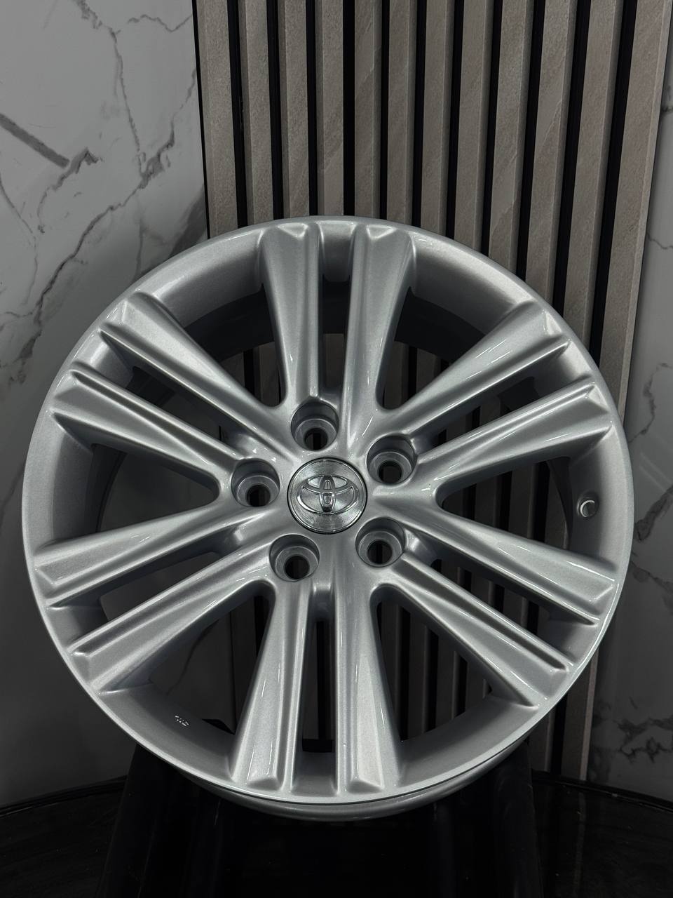 Top Grade TOYOTA T/G R738 7x17/5x114.3 D60.1 ET40 4 диска серый