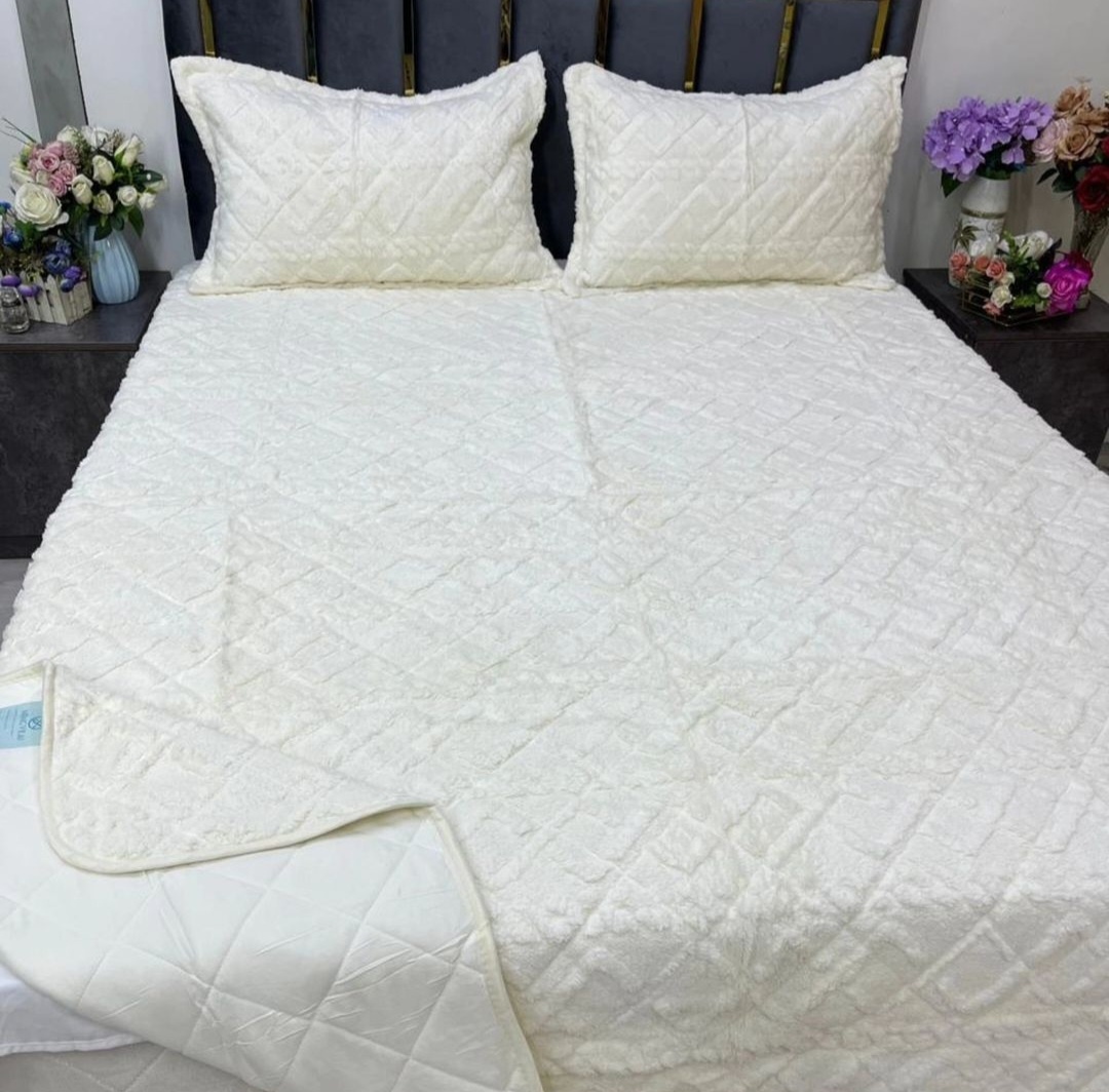 Покрывало с наволочками Textile Home 200х220 см, хлопок, плюш, молочный, айвори