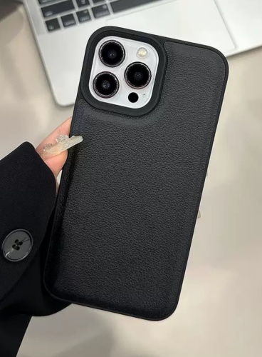 Чехол для Apple iPhone 15 Pro черный