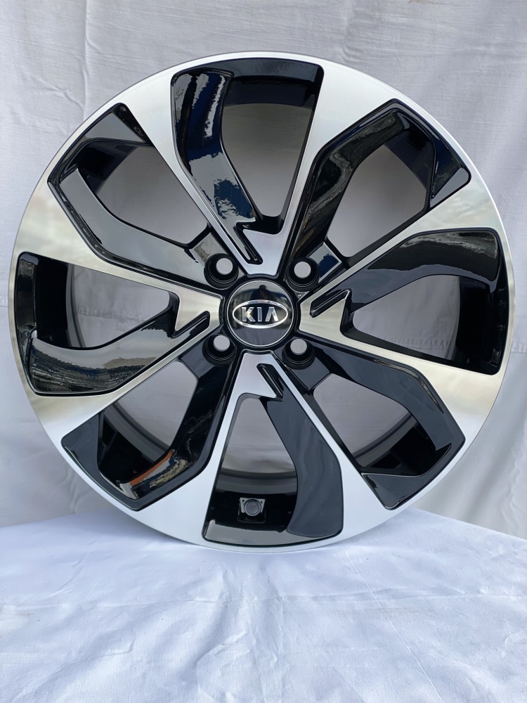 Rainbow ACCENT/RIO 6x16/4x100 D54.1 ET45 4 диска черный, серебристый