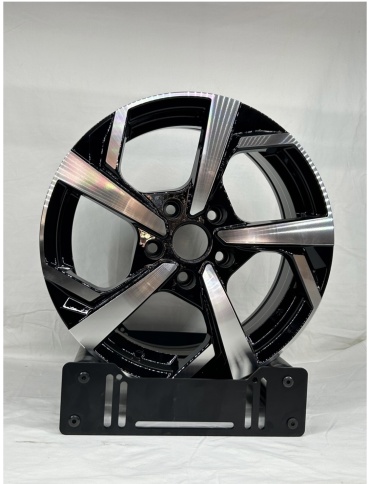 LKN Lkn489 6.5x16/5x114.3 D67.1 ET35 4 диска черный, серебристый