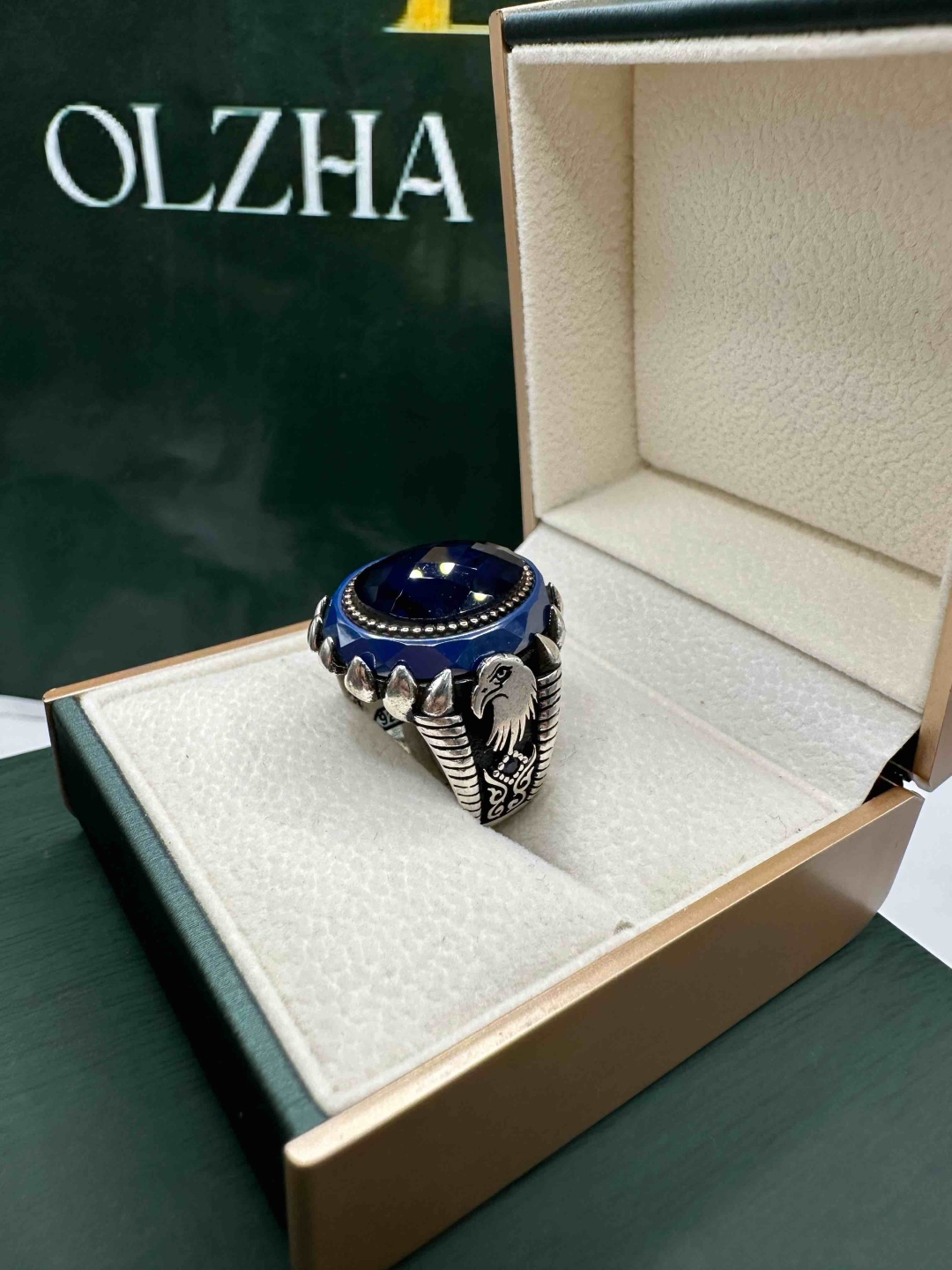 Кольцо OLZHA BRAND 7777 размер 21 вес 14.3 г серебро, сапфир