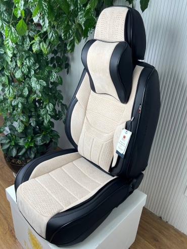 R.DG Toyota Corolla 2006-2026 бежевый, черный
