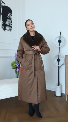 Пуховик Max Mara коричневый