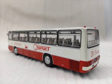 Автомобиль Икарус 255.70 Турист Москва 1:43 без зеркал